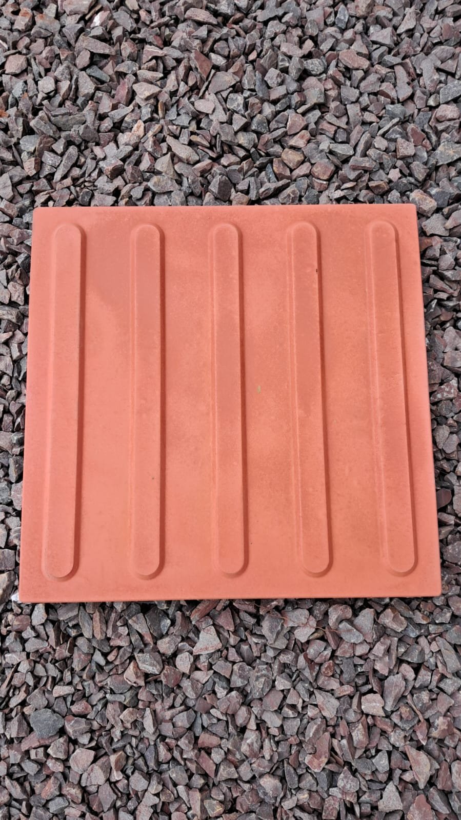 Piso tátil direcional 40x40x2.5